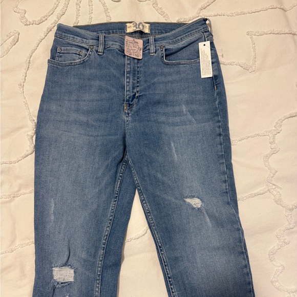 FREE PEOPLE Great Heights Frayed Skinny Jeans 🩵 - Picture 5 of 7